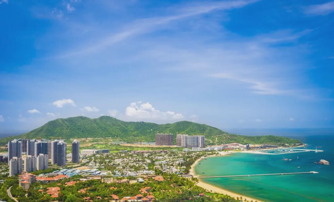 海南盛会，尊敬的领导与朋友们共聚一堂